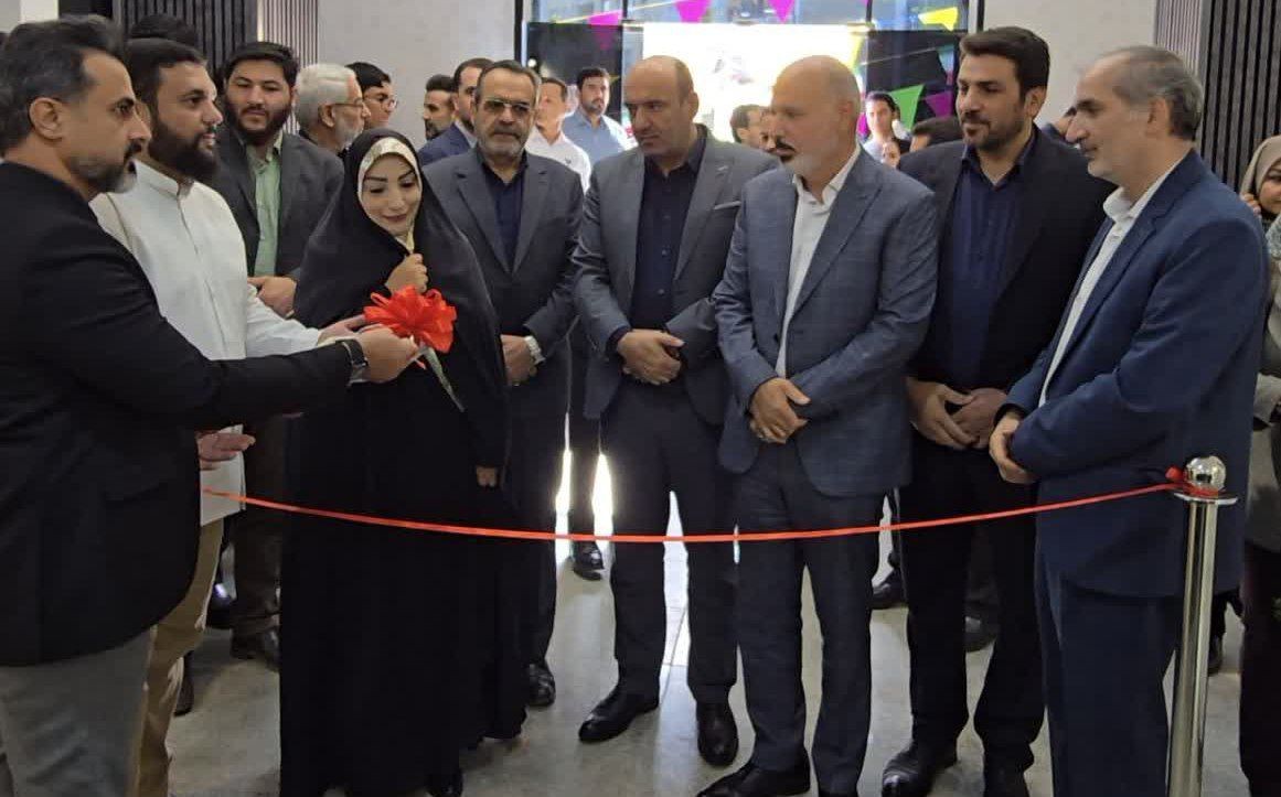 گالری هنرمندان فردیس افتتاح شد