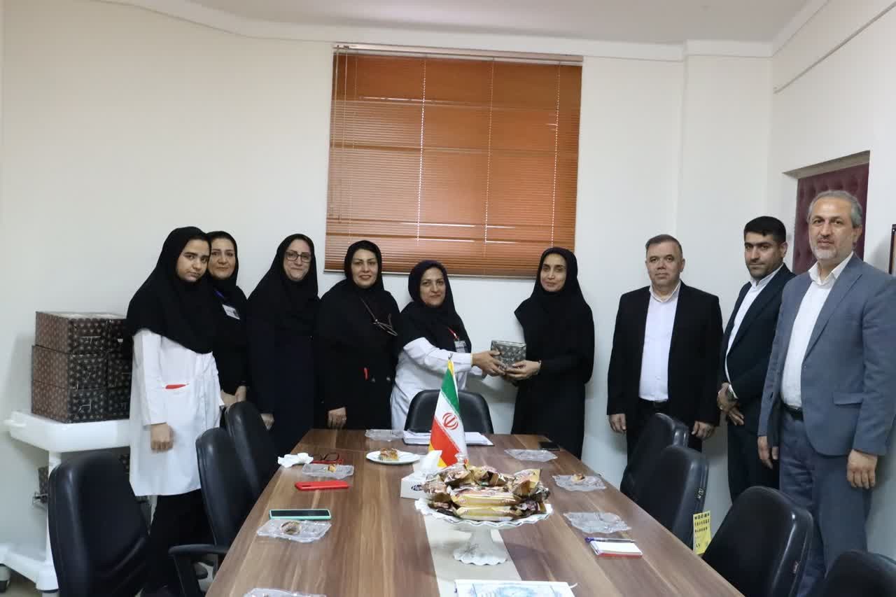 تجلیل از پرستاران انتقال خون استان گلستان به مناسبت میلاد حضرت زینب (س)