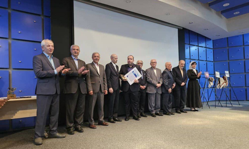 درخشش اتاق بازرگانی البرز در بیستمین جشنواره ملی انتشارات روابط عمومی