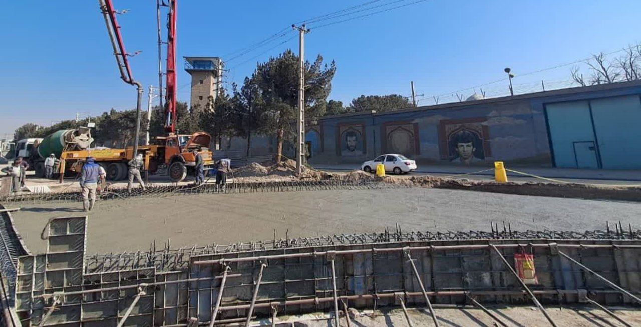 اتمام بتن ریزی عرشه زیر گذر نماز فردیس؛ جهشی در پروژه تقاطع غیرهمسطح امام علی(ع)